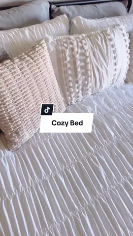 Do you think this comforter passes the cozy bed test? It’s a fluffy, white, lightweight, ruffle comforter ☁️🍂🤎🧸 #cozybedroom #cozyathome #comforter #bedding #beigeaesthetic 