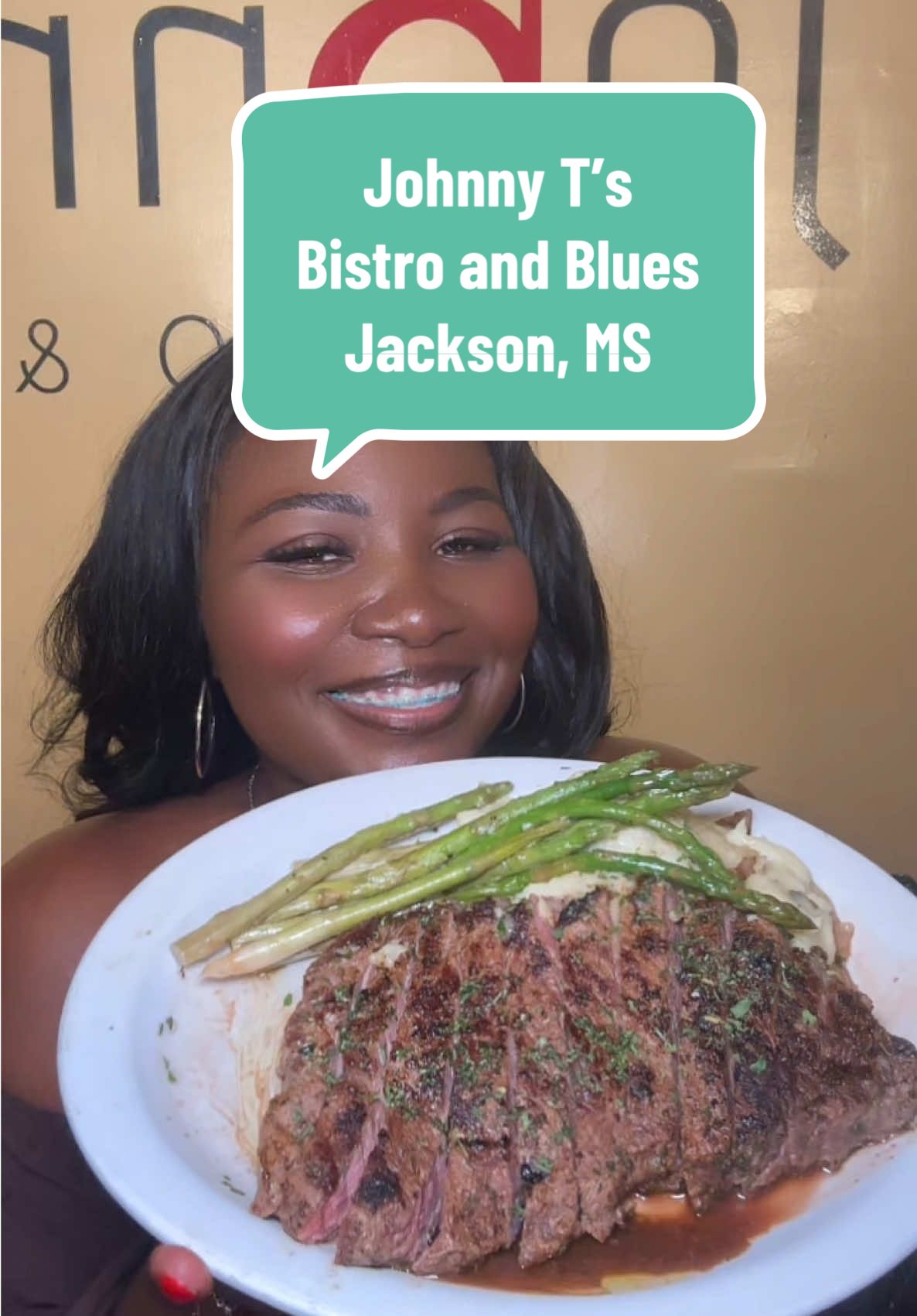 Johnny T’s in Jackson, MS is official on the clock. ⏰ 😮‍💨 The address is at the end of the video. #foodinfluencer  #foodcritic  #neighborhoodfoodcritic #joycelynlashae #fyp 
