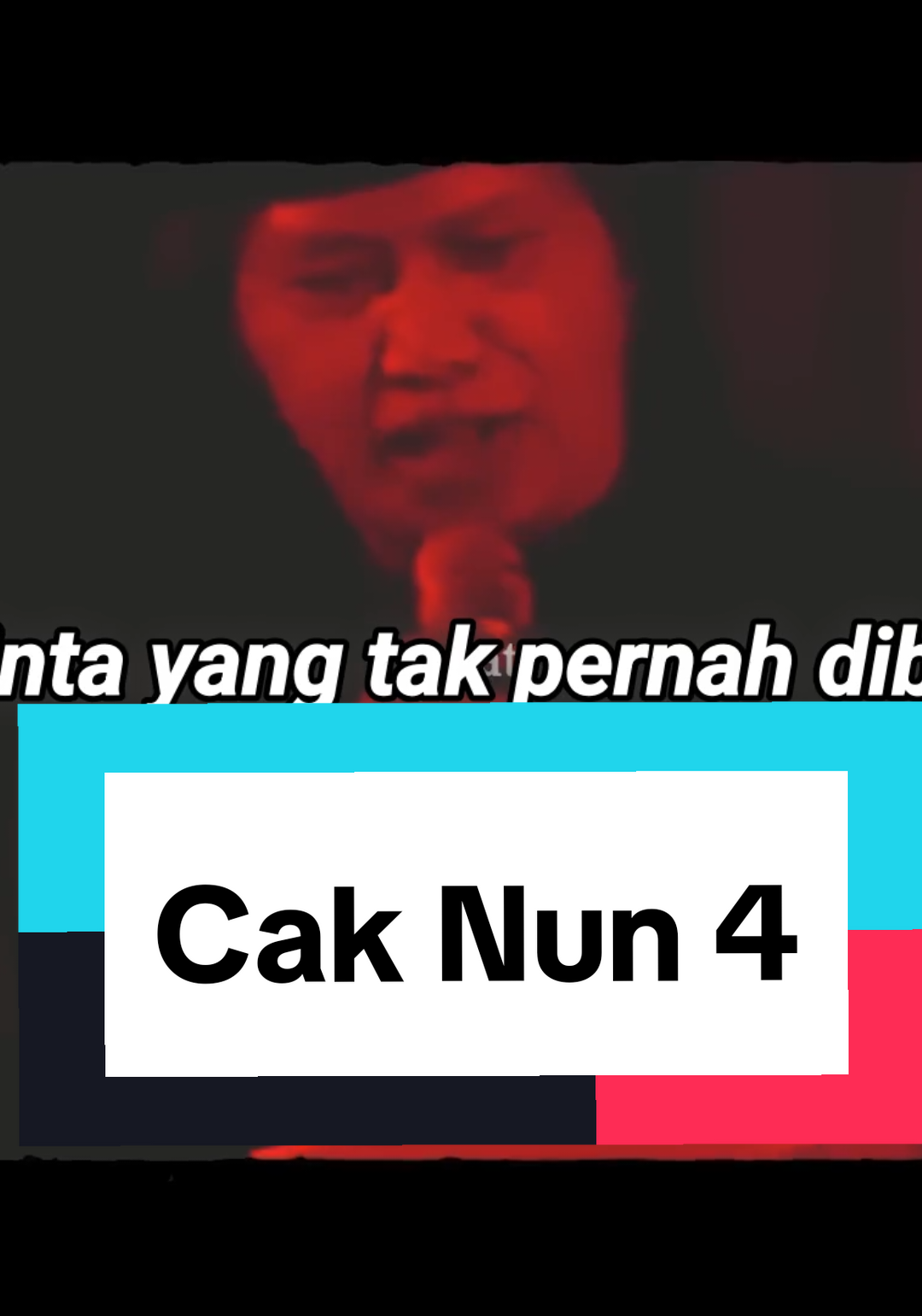 Pembicara menyoroti peran Cak Nun sebagai jembatan di masyarakat yang terbelah, dihargai oleh orang-orang biasa dan terkadang dikunjungi oleh menteri dan jenderal. Meskipun penampilannya sederhana, keberadaan Cak Nun telah menjadi perhatian bagi mereka yang berkuasa sejak era Orde Baru. Sumber Video Channel YouTube: Kamar Film #caknun #viralvideo #viral #viraltiktok #fyp 