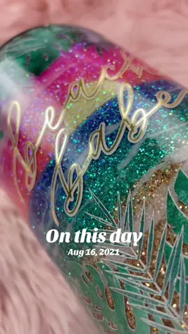 One of my favorite designs I’ve ever made. #tumblers #resinart #epoxy #cups #onthisday 