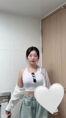 부끄러우니까 가리기