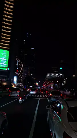 🤍🤍🤍 #citylights #jakarta 
