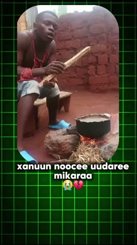 madaxii aacaadi ukubte💔#fyp #fouryoupage #somalitiktok #viwsproblem #funny @ＭａｒｋＯｓ:( @NEYMAR🇸🇴⚡ Banned 123.5K💔 @cinif yare @Luuziina. 🦋 