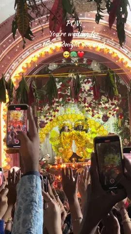 Some hours left 🥺🦚❤️ P.S: This is last year’s midnight Darshan 🦚🙏🏼❤️ #fyppppppppppppppppppppppp #viralllllll #sanatandharma #iskconmauritius #mauritius🇲🇺 