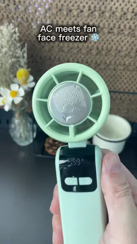 Portable Fan with AC #zapzipJet #TikTokShopBacktoSchool #spotlightfinds #tiktokmademebuyit #dealsforyoudays #ttshopfinds2607 
