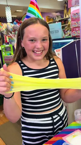 Happy Birthday Leila!! 🥳 Ain’t no party like a Kawaii Slime Party!!🌺 @Kawaii Slime Company #kawaiislime #slimebirthday #diyslimeworkshop #learningexpressofomaha