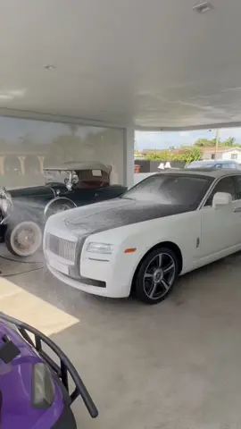 Book your appointment today 🚗✨ 📍 100% mobile service 📲 786-589-9914 📸 @wavebluedetailing  #detailing #carwash #carwashmobile #olebrandselect #emprendimiento 