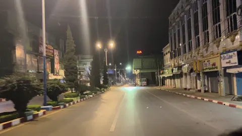 သံယောဇဉ်လေးတွေဘဲငါ ချမ်းသာတယ်🥺#fyp #ရောက်ချင်တဲ့နေရာရောက်👌 #တောင်ကြီးမြို့ 