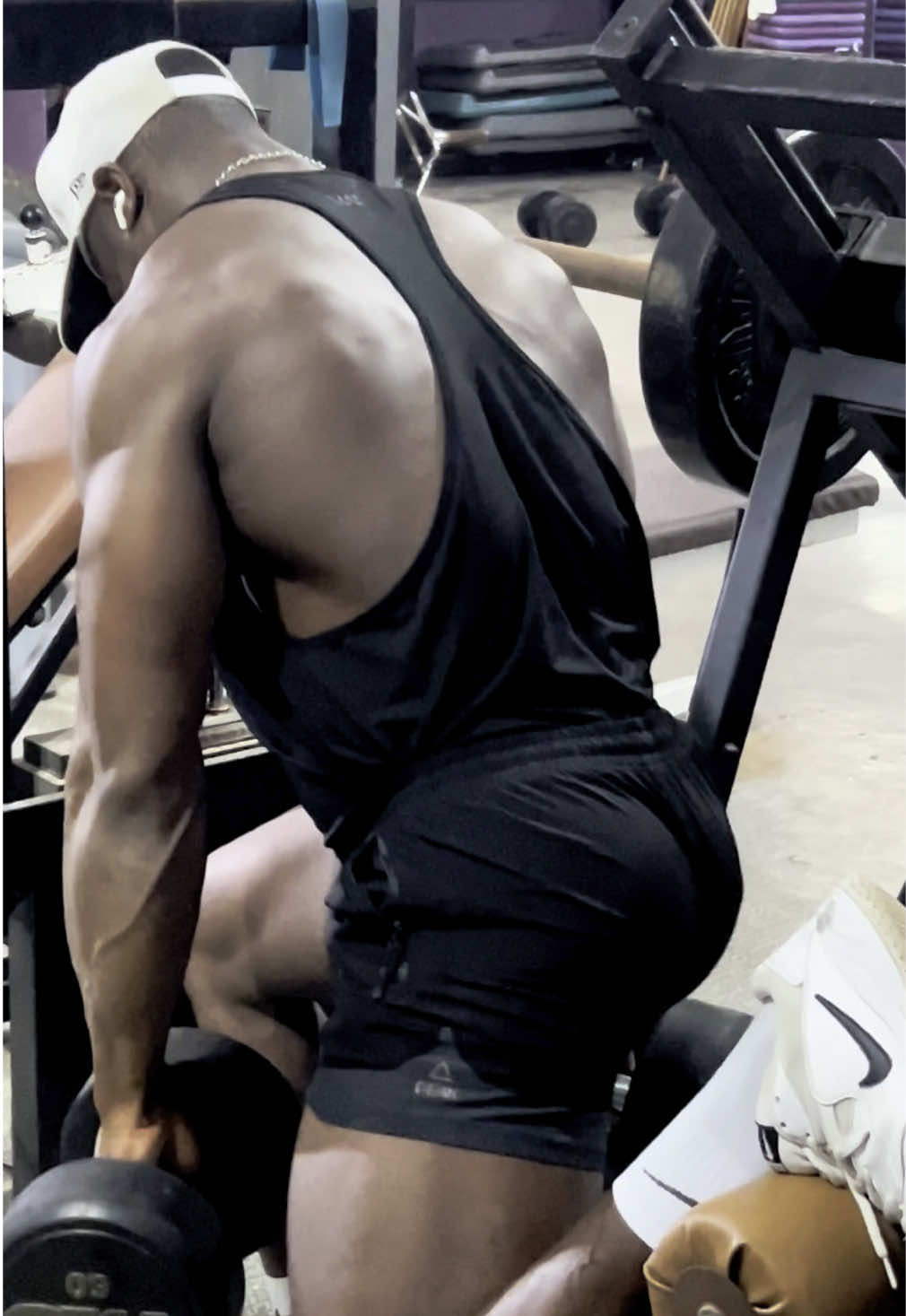 BULGARE FENTE 🥶🔥💀 Tu veux avoir de gros quadriceps ??? Injecte cet exo dans ta ROUTINE 👌 #bodybuilding  #fente  #exercise  #musculation  #motivation 