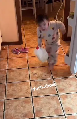 #milkaholic #drunk #baby 