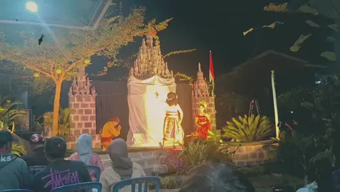 Kreasi remaja Dusun Kebondowo RT 04 RW 09 dengan tema cerita rakyat Bandung Bondowoso dan Roro Jonggrang. Digahayu ke 80 Republik Indonesia #merdeka #dirgahayuindonesia 