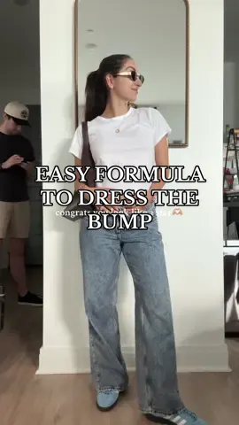 a low-rise jean + basic tee moment is quite literally my solution to every “help what do i wear” day while pregnant #25weekspregnant #25weeks #pregnancyoutfit #pregnancyfashion #maternityfashion #bumpstyle #bumpfriendly #momoutfit #momfashion 