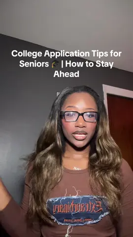 college application process broken down for high school seniors and my tips!! #college #collegeapplications #applyingtocollege #highschool #commonapp 