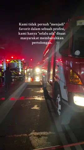 Itulah DAMKAR🔥#operatorunit113 #pemadamkebakaran #palembang #damkarpalembang #fyp 
