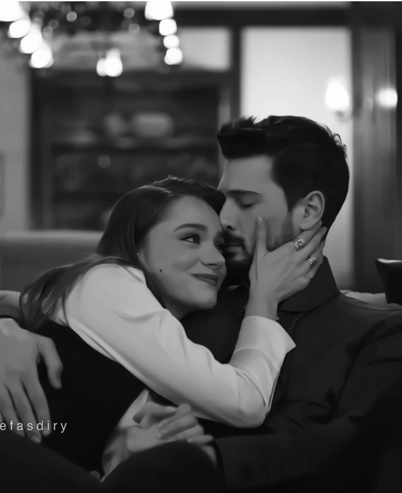 الشوق طاغي ): #HalZey #hudutsuzsevda #miraydaner #denizcanaktaş #fyp 