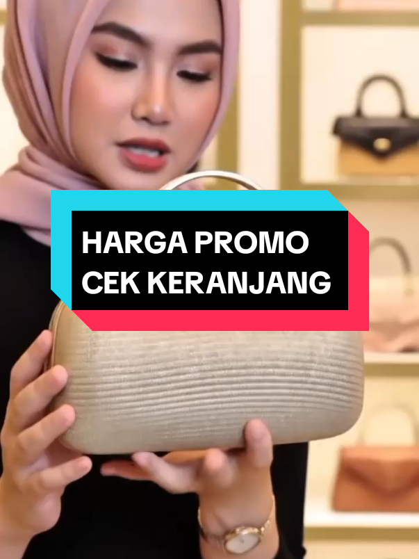 tas wisuda elegan, tas pesta wanita, tas kondangan cantik, tas selempang mewah, tas wanita terbaru 2025, tas murah elegan, tas fashion wanita kekinian #taswisuda #taspesta #taselegan #taswanita #wibgajian    