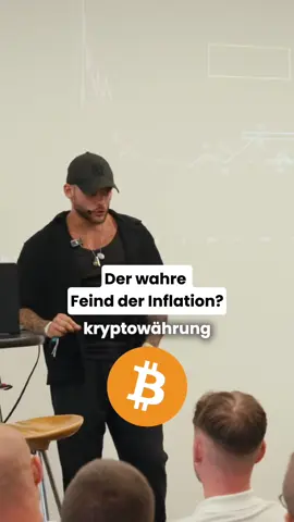 Früher sicherte der Goldstandard unser Geldsystem, selten, energieintensiv und wertbeständig. Mit Nixons Auflösung begann die Geldentwertung. Bitcoin übernimmt heute diese Rolle: begrenzt, dezentral und geschützt vor politischer Manipulation. Das ist hartes Geld für die digitale Ära. #investieren #wirtschaft #kryptowähhrungen #markt #geld #krypto #bitcoin
