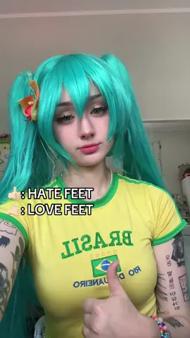 thi trend helped me find my people #trend #hatsunemiku #funny #feet #fyp 