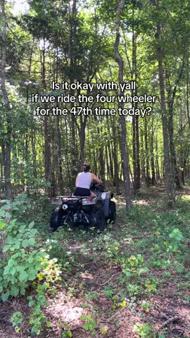 Life hack, teach your littles to enjoy the same things as you 😂 this child would ride the four wheeler 24 hours a day if we let her (and so would I) #atv #countrykids 