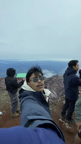 Akhirnya top 2 indonesia #fyp #gunungkerinci #jambi #padang #kayuarokerinci 
