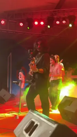 হাসনের  মাটির পিন্জিরায় কান্দে আমার মন....... #didi #lalonband #fyp #sumi #trending 