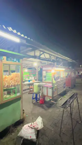 Kondisi Lingkungan Kontrakan saat malam #fyp #fypシ #kontrakan #bekasi #17agustus 