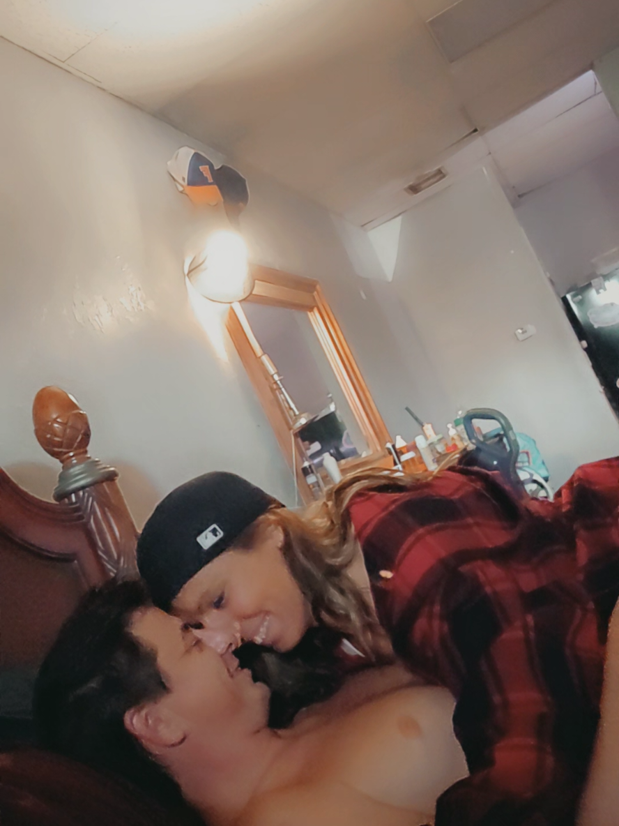 My Heart @drewg1118  I Love You So much babe ! THE WAY YOU LOOK AT ME N ME U freaking melts my heart and makes me miss u sooo much !I have SOOOO many just beautiful amazing memories with you that not even  1/100 of them can fit on a video so theres many more to come! #fyp #rip #ily 