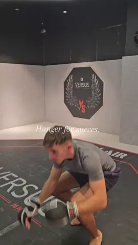 Follow me💪🏻 #mma #viral #fyp #training #motivation 