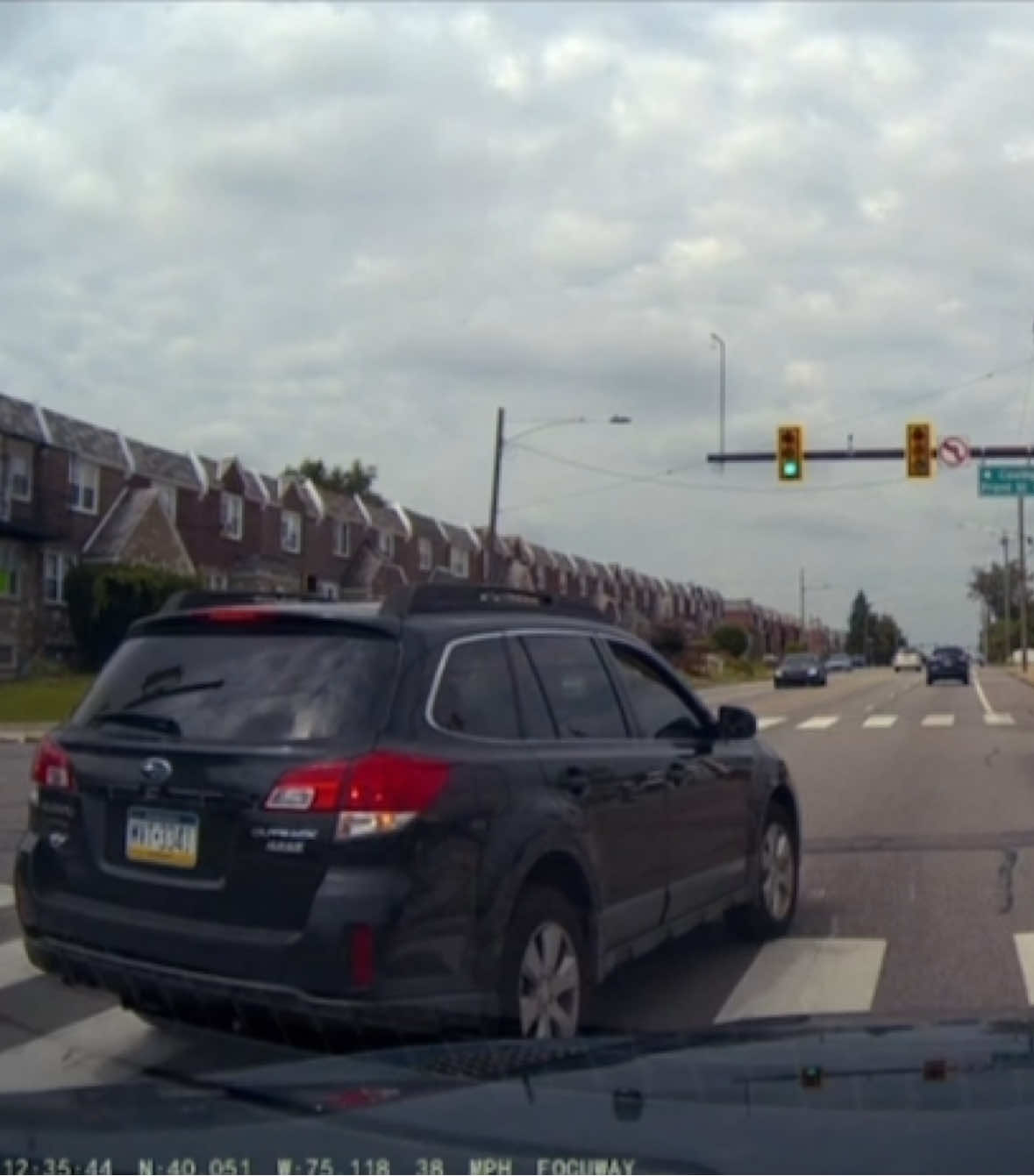 Car experts who’s in the wrong??? ##car##almostthere##crash##whoswrong##safetyfirst