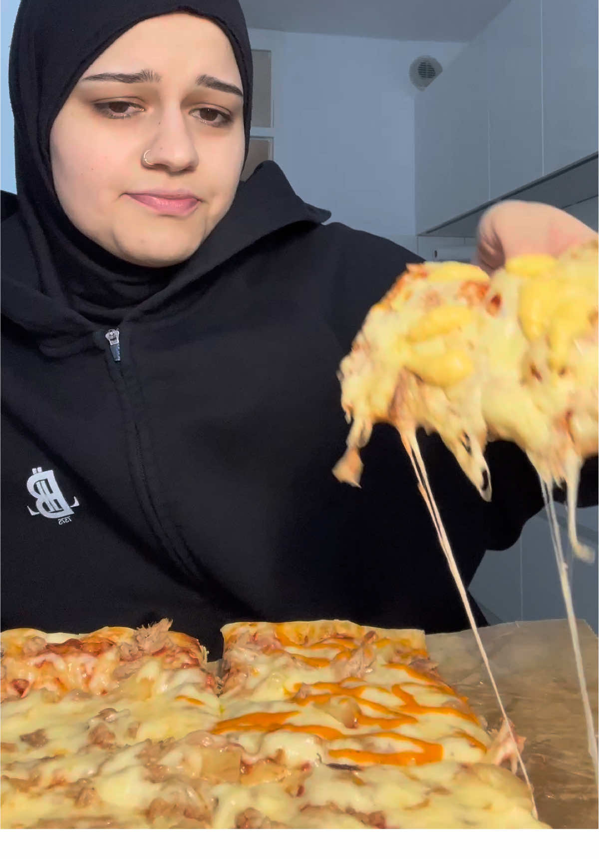 #pizza #tuna #mukbangvideo #FoodLover 