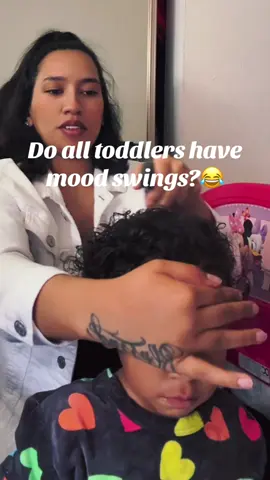 😂 Or is it just mine 😂🩷 #darlene #grwm #toddlers #hair #ponytail 