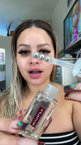 I’m honestly obsessed with the applicator 😍🧊 #foru #lorealparispartner #lorealparismakeup #hylauroniceyeserum #caffeineeyeserum #undereyebags #undereyecare 