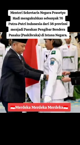 Menteri Sekretaris Negara Prasetyo Hadi mengukuhkan sebanyak 76 Putra-Putri Indonesia dari 38 provinsi menjadi Pasukan Pengibar Bendera Pusaka (Paskibraka) di Istana Negara,  Polrifastrespon.com | Jakarta, pada Sabtu, 16 Agustus 2025. Seluruh anggota Paskibraka ini akan bertugas pada upacara Hari Ulang Tahun (HUT) ke-80 Kemerdekaan RI tanggal 17 Agustus 2025 di Istana Merdeka, Jakarta. Pengukuhan diawali dengan lantunan lagu Indonesia Raya, kemudian dilanjutkan dengan pembacaan ikrar oleh Kepala Badan Pembinaan Ideologi Pancasila (BPIP), Yudian Wahyudi.  Pada saat prosesi pengucapan ikrar Pemimpin Upacara Ritha Lovely Ayomi, perwakilan dari Papua Barat, memegang dan meletakkan Bendera Merah Putih di dada kirinya. Kemudian dilanjutkan dengan Menteri Sekretaris Negara membacakan penyataan pengukuhan. Usai pengukuhan, Menteri Sekrataris Negara secara simbolis menyematkan lencana kepada pemimpin upacara sebagai tanda pengukuhan sebagai anggota Paskibraka. #Merdeka 