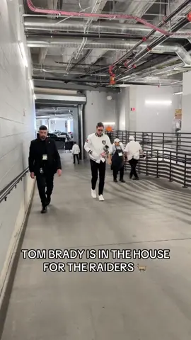The goat himself 🥹😤 @NFL #tombrady #football #sports #goat 
