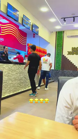Funny prank #tiktok #fyp  #funny #foryou #haha #prank#fypシ #tiktok 