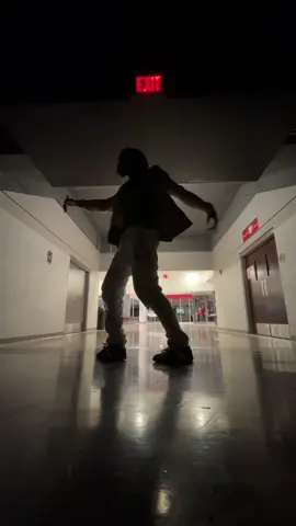 With a journey ahead 🤩🔥 Life is Worth Living #dance #tiktok #foryou #JustinBieber #LifeisWorthLiving 