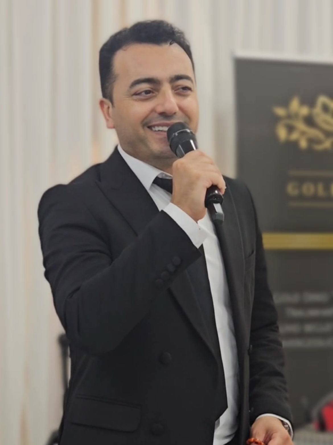 Vindar Adil Hizny فيندار عادل حزني #vindar_hizny #فيندارحزني #düğün #dawet #kurdischehochzeit 