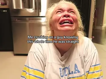 No words #fyp #bisexualism #meme #relatable #viral #foryoupage #trending #music #trishapaytas #laufey #school #