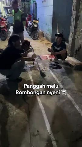 Persiapan Acara Lomba Besok  Dalam Rangka memperingati HUT RI ke 80 th🇲🇨 MERDEKA😀 17 Agustus 2025  Salam Dari Jenderal Rombongan Nyeni 😂🇲🇨 #hutrike80indonesia🇮🇩 #promomakanmerdeka #indonesia🇮🇩 #17agustus2025 #jakarta #pemuda #panitiaagustusan #northjakarta 