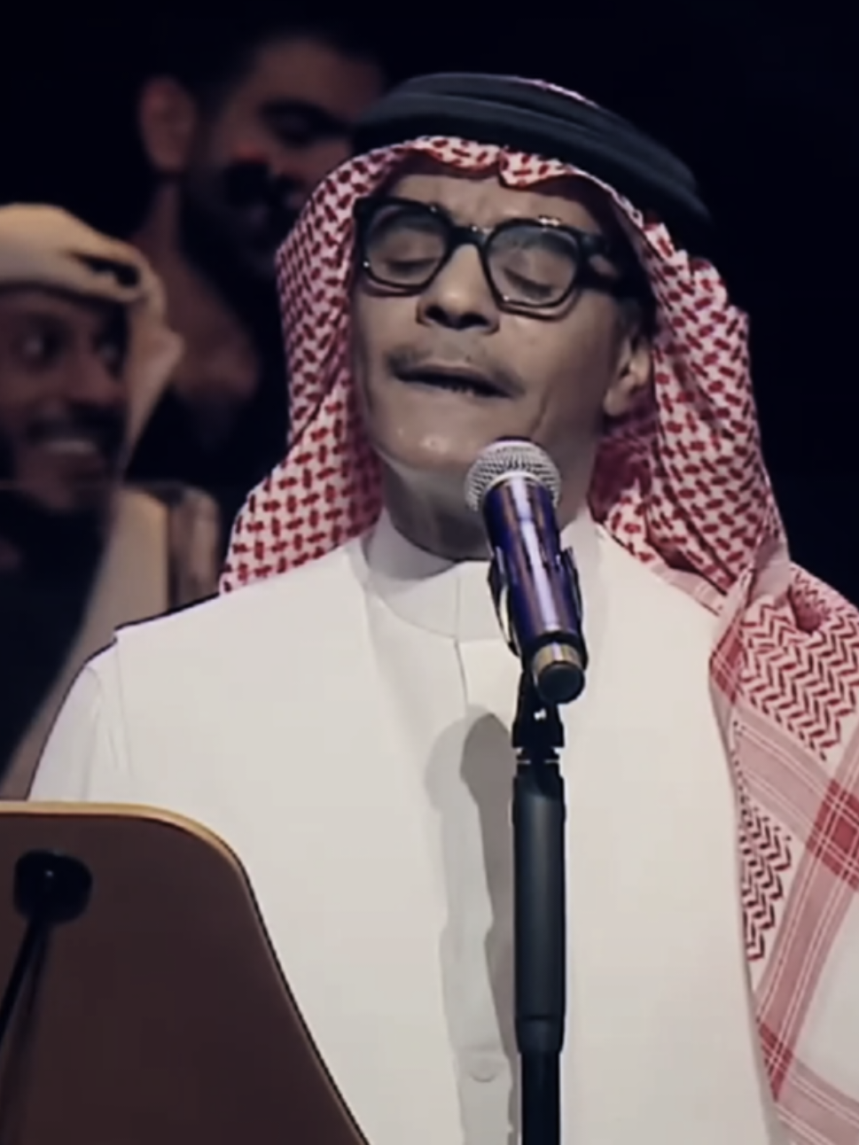 وين أيامك، يآخلِّي وين 😴 #رابح_صقر #رابحيات #رابحيات🦅💌 #اكسبلور  #rabehsaqer @Rabeh Saqer | رابح صقر 