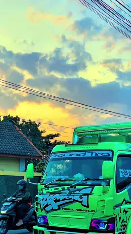 #fyp #priakekeselen #cmic_cantermaniaindonesiacomunity #banyuwangicepat🌶️🌶️ #storytruck 