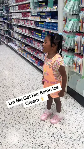 Let Me Get Her Some Ice Cream 🍦 #icecream #Fyp #Funny 