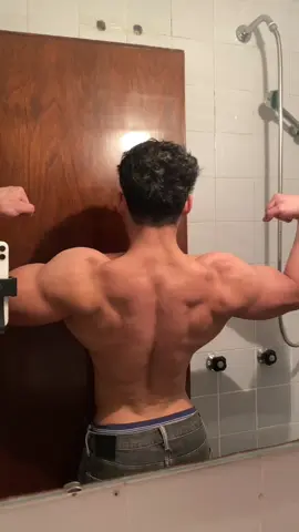 prime o peak? #GymTok #bodybuilders #gymmotivation #foryoupage #nestum 