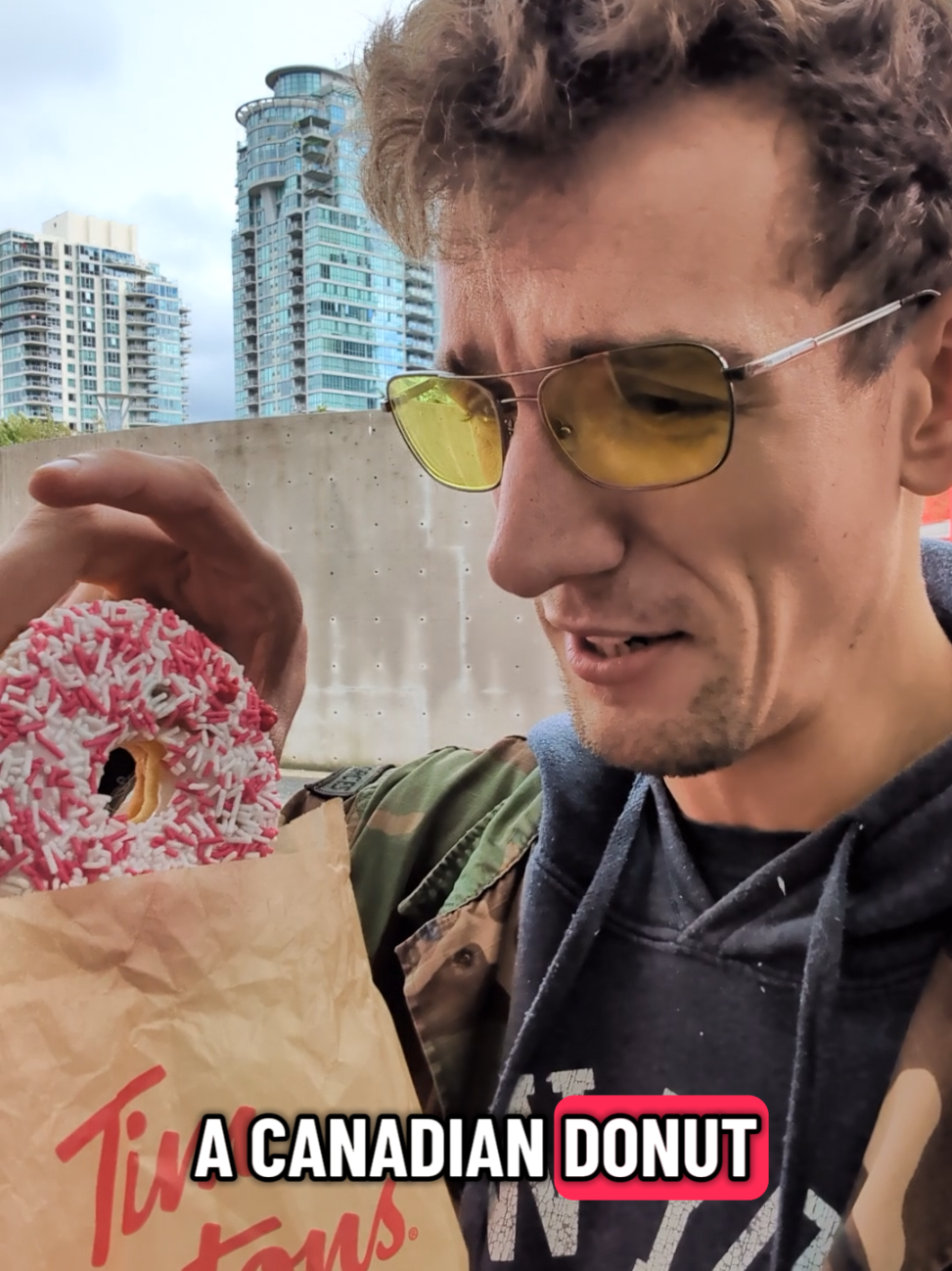 @Tim Hortons Elbows out or whatever #canada_life🇨🇦 #canadian #fyp #timhortons #donut 