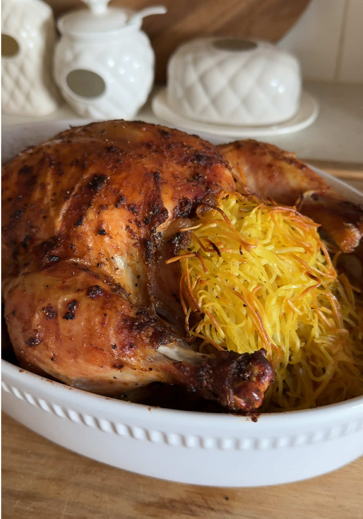 Stuffed my roasted chicken with egg noodles and OMG so delicious!!#pastastuffedchicken #roastchicken #dinneridea #EasyRecipes #stuffedchicken 