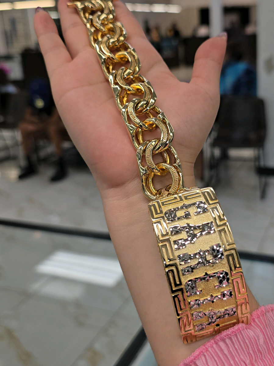 @TAMAYOS THE BIG STORE @TAMAYOS THE BIG STORE @TAMAYOS FABRICA DE ORO @tamayoshoustonoficial @tamayosbrownsville #tamayos #gold #oro #viralvideo #chalinosanchez 