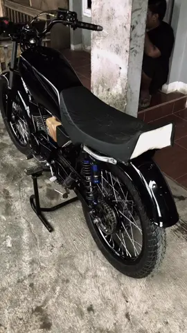 #kingkingan #rxking #2stroke #rajanyawarnahitam #blackmedia 