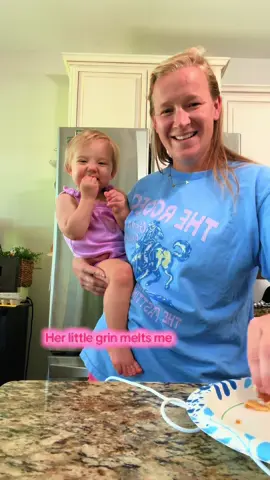 My heart could just burst 💗  It is so much fun watching her learn and grow 🥰🥹😍 #mamasgirl #growing #learning #signlanguage 