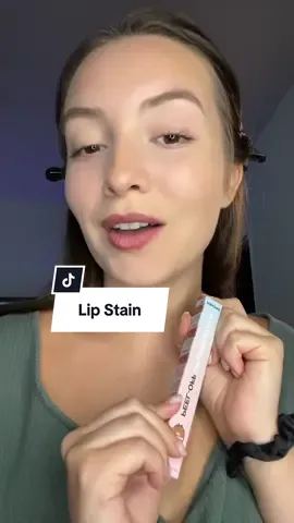 I let it sit for about 2 mins! #lipstainviral #lipstainreview #makeup #getreadywithme 