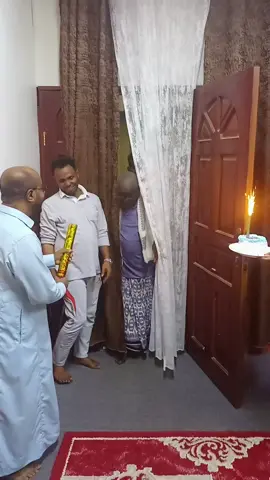 Aabo macan waaku xiisiidoona Cafimad allah ku siiyo